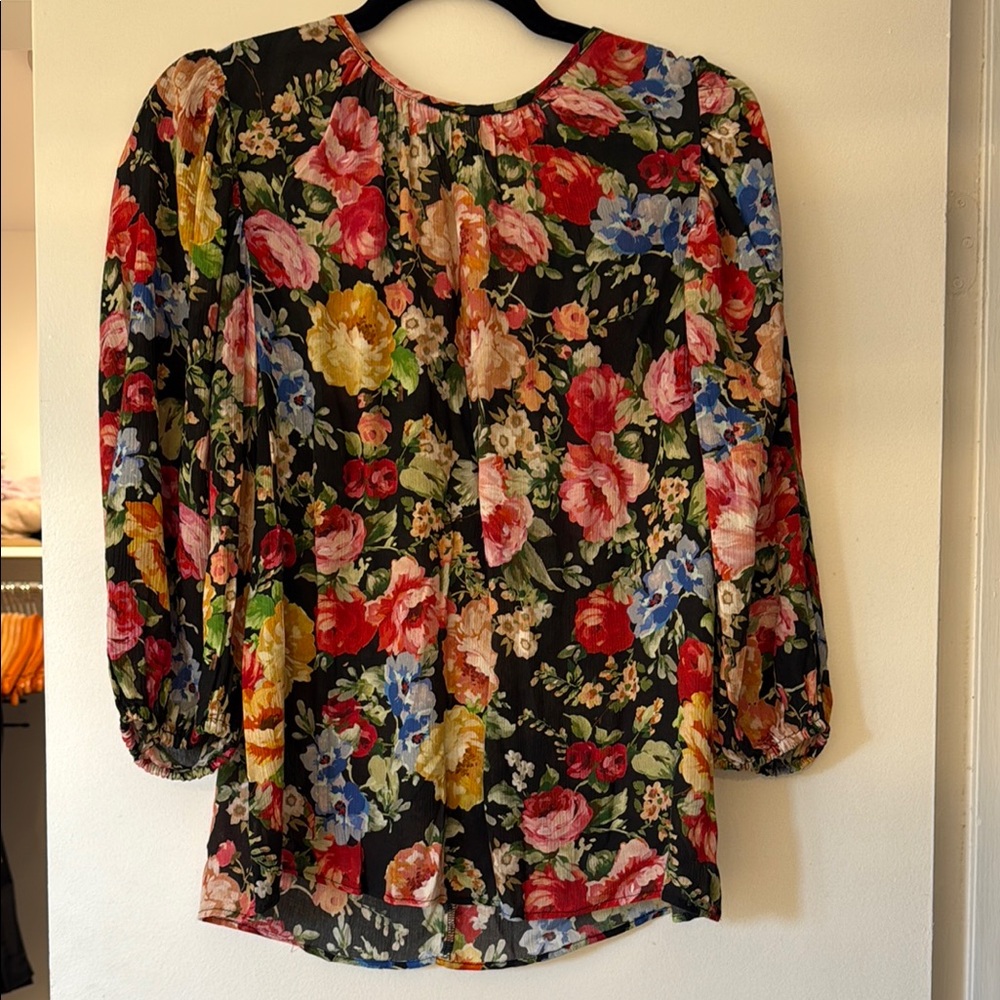 ICON Red and Pink Pleated 3/4 Sleeve Blouse